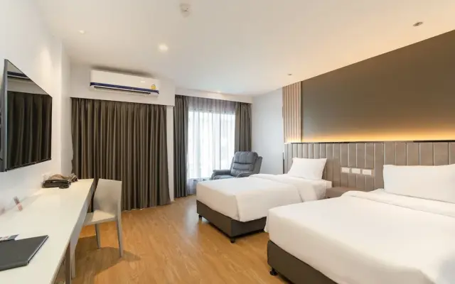 Crystal Srivaree Suvarnabhumi Hotel