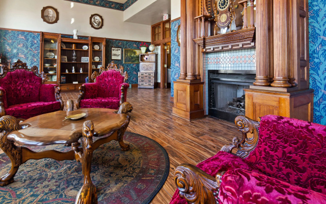 Hotel Chequamegon, BW Signature Collection