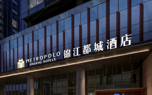 Metropolo Hotel Nanchang Tengwang Pavilion Bayi Square