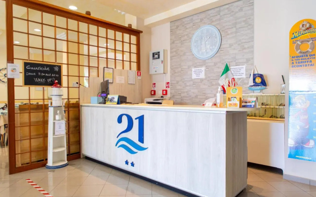 Hotel 21
