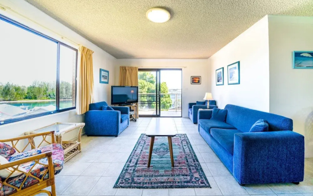 Sunlake Unit 9