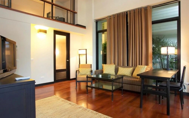 Luxe Residence