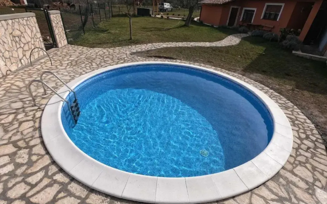 Attractive Holiday Home with Pool, Hot Tub, Patio, Courtyard