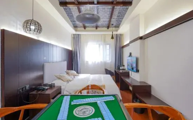 Fuchun Ju Yayue Hotel (Wusongkou International Cruise Port)