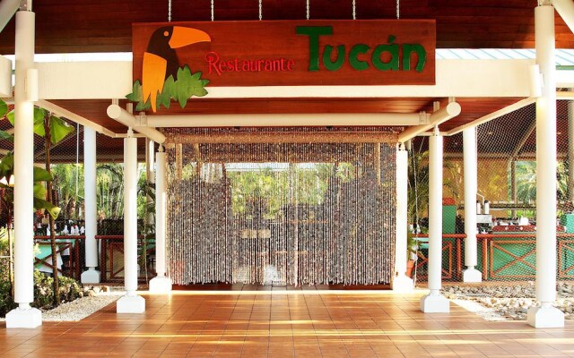Отель Barcelo Tambor Beach вид на фасад