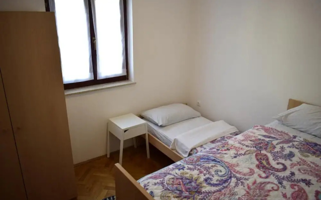 Apartment Blue Orchid