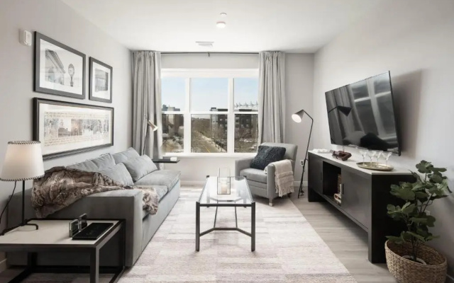 Hyatus Luxury Residences City Crossing