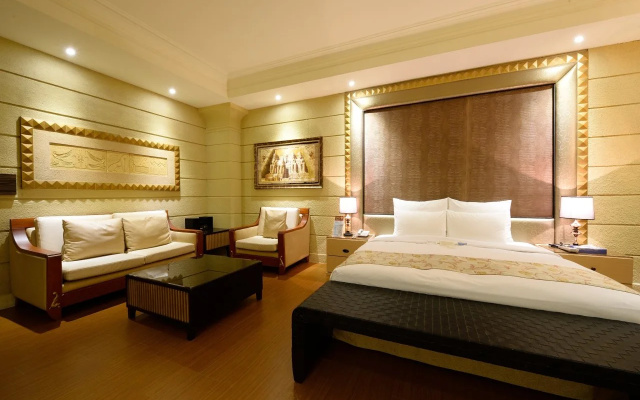 Eden Exoticism Planet Hotel