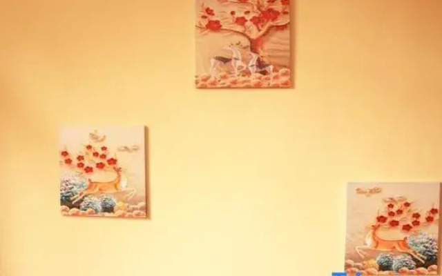 Yueyang Lexiang Themed Homestay (Hunan Institute of Science and Technology)