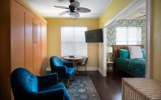 Duval Street Suite with pool