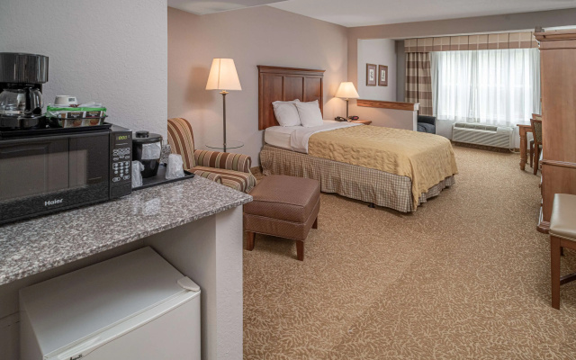 Country Inn & Suites by Radisson, Beckley, WV