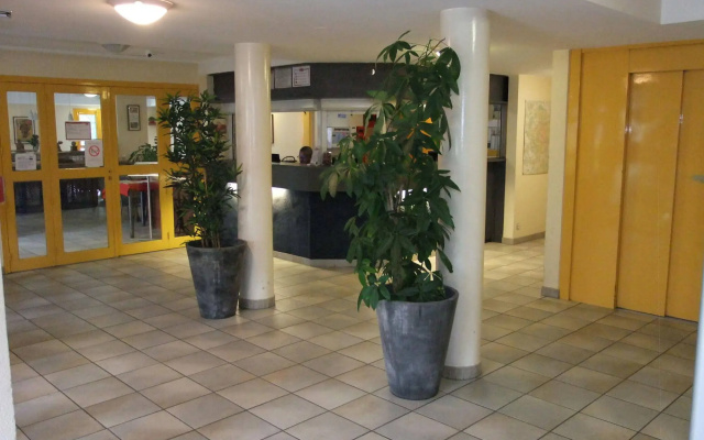 Best Hotel Paris Sud - Grigny