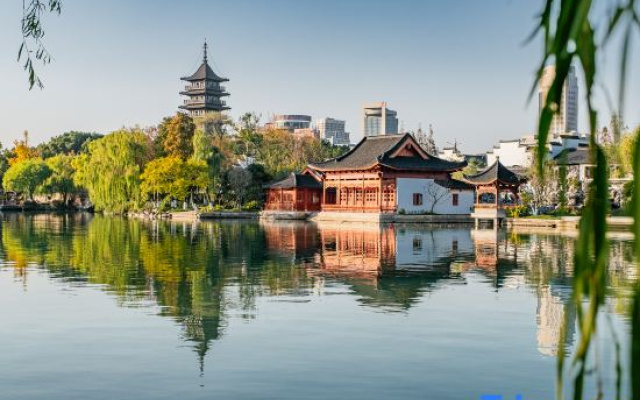 Jiaxing Yijia hotel