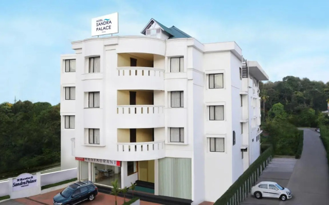 Hotel Sandra Palace