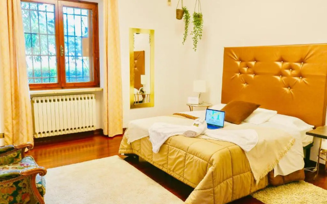 Vitti's Home Verona