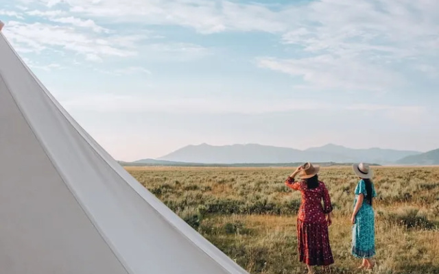 Wander Camp Yellowstone Island Park