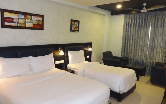 Oyo Premium Vip Road