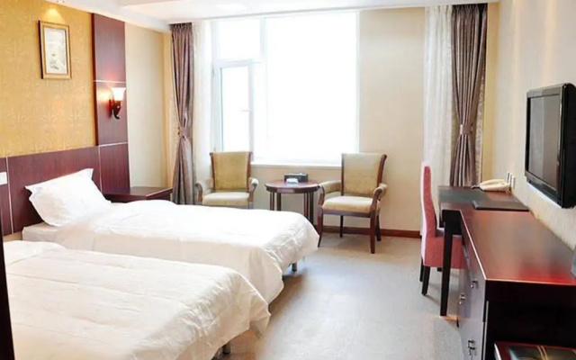 Huayu Hotel
