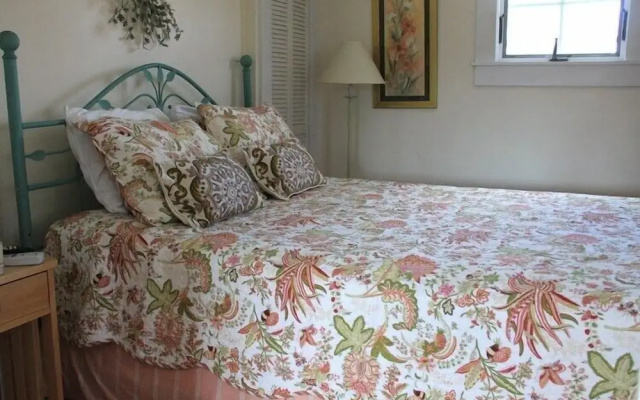 An English Garden Bed & Breakfast