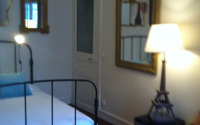 A Room In Paris 1