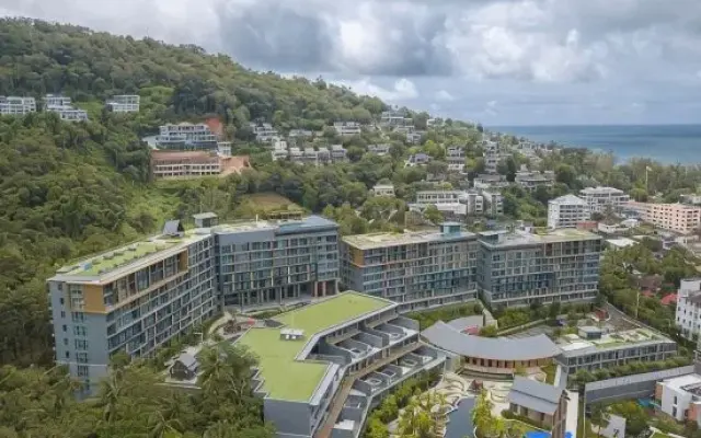 Big terrace, 1 bd, Surin beach