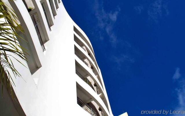 Отель Le Diwan Rabat - MGallery by Sofitel Марокко, Рабат - отзывы, цены и фото номеров - забронировать отель Le Diwan Rabat - MGallery by Sofitel онлайн вид на фасад