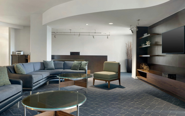 Courtyard by Marriott Republic Aprt Long Island/Farmingdale