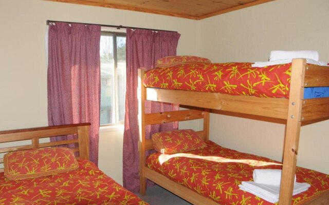 Snowgate Motel