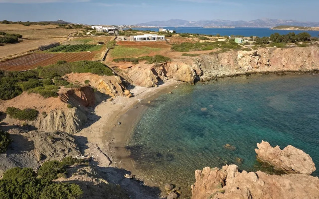 Luxury Villa Serenely