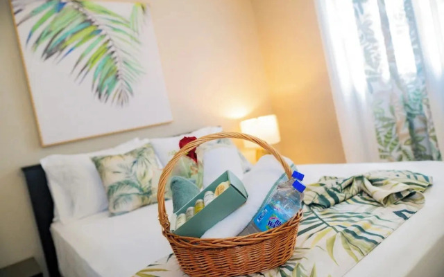 Palm Spring Inn