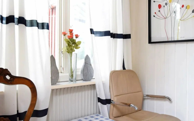 4 Person Holiday Home in Bovallstrand