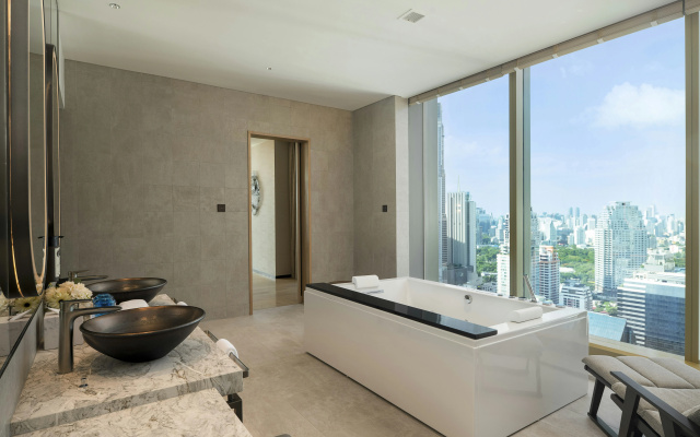 Grand Nikko Bangkok Sathorn