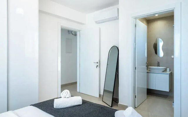 Jas Living Apts & Balconies in Larnaca