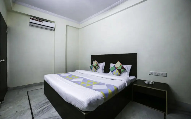 OYO Home 16420 Cosy 2BHK