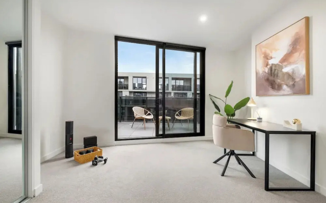 Hobson Apartments by Urban Rest