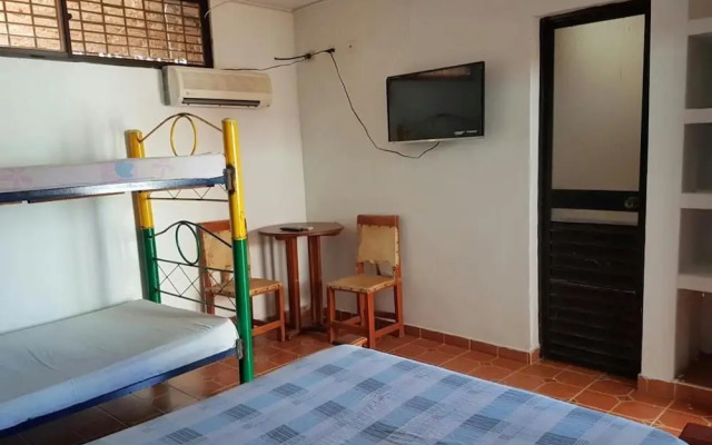 Hostal Dumbira