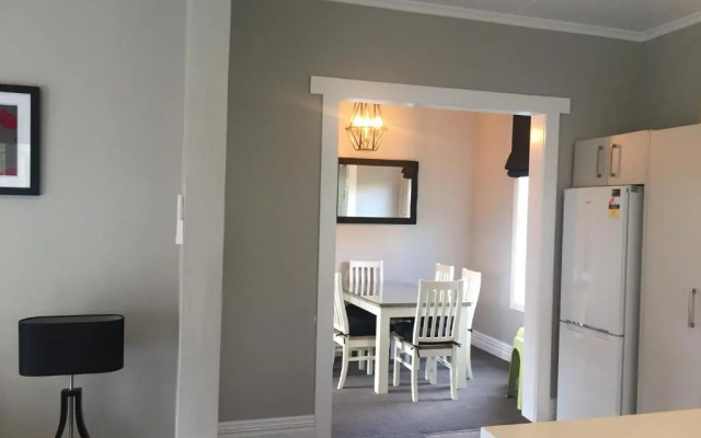 Kingston Villa