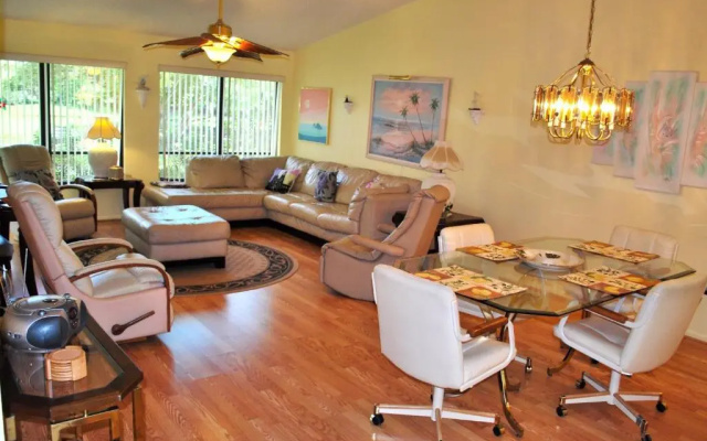 LUX VILLAs on beautiful Palmer Ranch