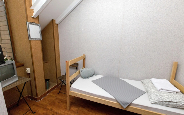 Hostel Riviera