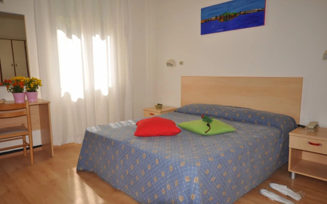 Hotel Villa Roxy Floridiana