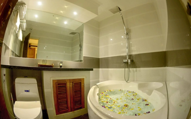 Shwe Taung Tan Hotel Lake View