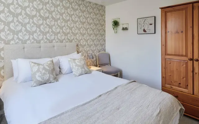 Host Stay Cleveland Rest