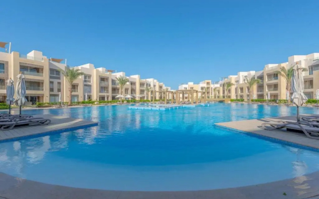 Mangroovy Stunning 3BR Ground Floor Pool & Beach