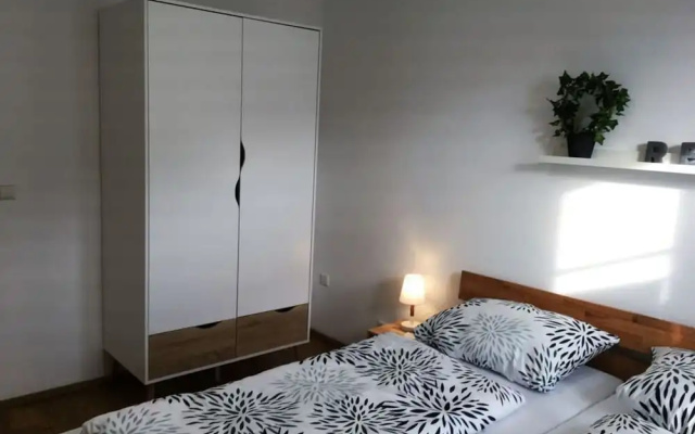 City Whispers 2 Comfortable Vacation Home