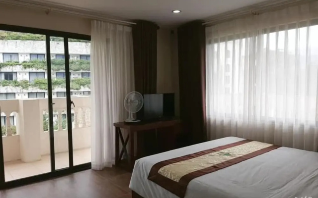 Sunshine View Hotel