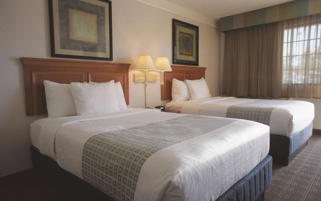 La Quinta Inn by Wyndham Albuquerque Airport