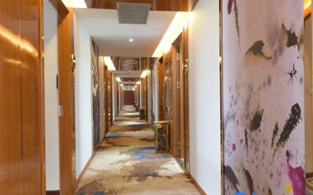 Fondo Milan Business Hotel