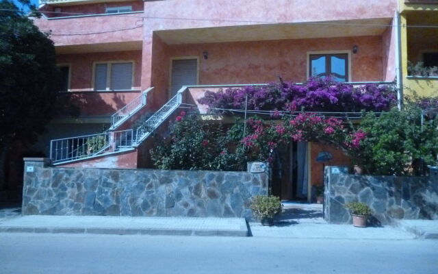 Отель B&B La Dahlia Италия, Кастельсардо - отзывы, цены и фото номеров - забронировать отель B&B La Dahlia онлайн вид на фасад