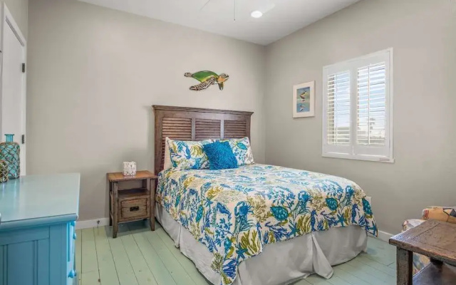 The Hideaway by Silver Sands Vacation Rentals