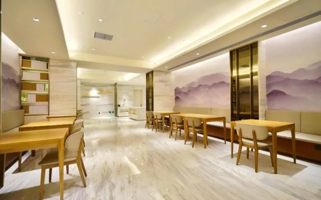 Ji Hotel (Shanghai Xinzhuang, Minhang Plaza)
